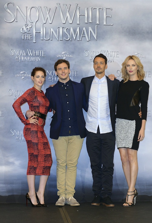 Kristen Stewart, Sam Claflin, Rupert Sanders, Charlize Theron Kristen Stewart, Sam Claflin, Rupert Sanders, Charlize Theron